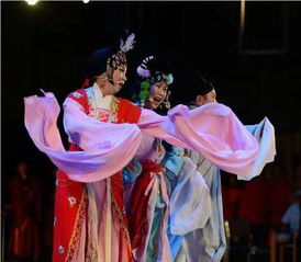 非遗新活力，琴韵传四方——徐州琴书企业形象策划展演引爆人民舞台观看热潮